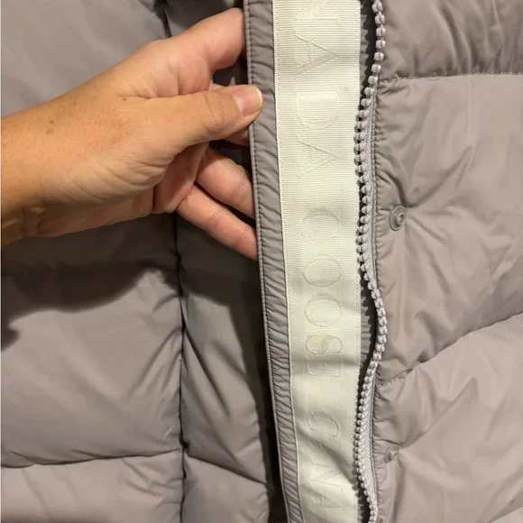 Canada Goose Women's Byward Parka Gray Puffer Jacket
